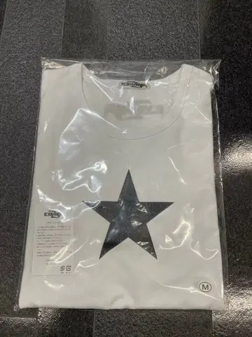 야자와 에이요시 화이트 긴팔 티셔츠 M 사이즈 롱티 원스타 히비야