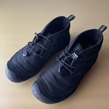 [ KEEN/킨 ] 하우저 투 차카 릴랙스 신발 23.5cm