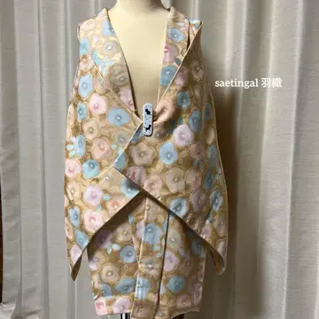 겉옷 순수 실크 오렌지 베이지 바탕에 귀여운 동백꽃