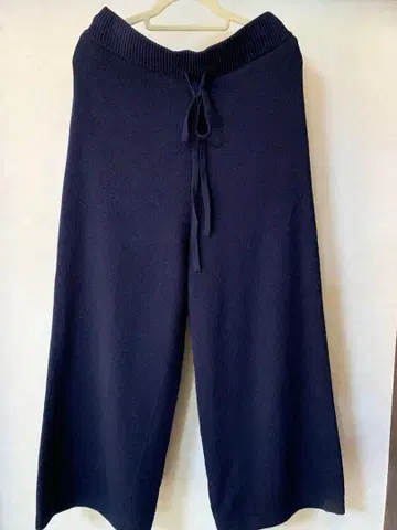 비아지오 블루 니트 와이드 팬츠 큐롯 스커트 네이비 컬러 사이즈 2