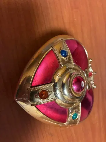 하트형 컴팩트 거울