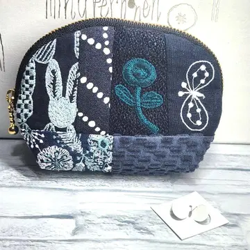 미나 페르호넨 손바닥 사이즈 쉘 파우치 핸드메이드 블랙 mix