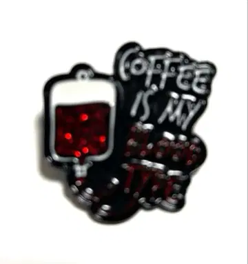 Coffee is my blood type 핀 배지