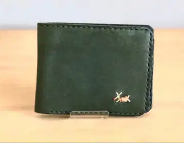 도치기 가죽의 손바느질 접이식 지갑