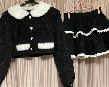 Honey Cinnamon 에코 퍼 컬러 트위드 셋업 블랙