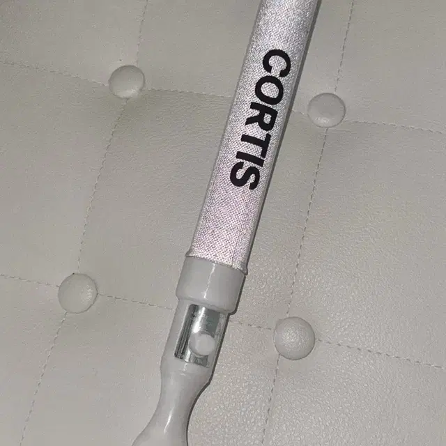 코르티스 임시 응원봉 양도