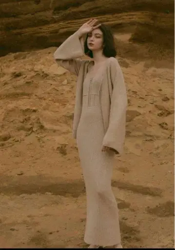 리엘리셰 가디건 니트 원피스 세트 베이지