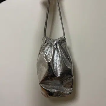 anuke 앙누크/Leather Tube Bag/가죽 가방