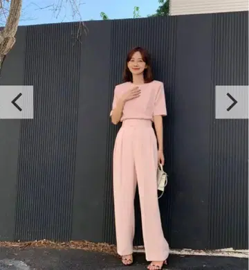 CENTER PRESS STRAIGHT PANTS 벌스데이 바쉬