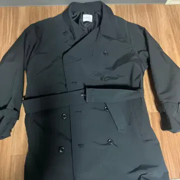 블랙 트렌치코트 더블 브레스트 벨트 포함