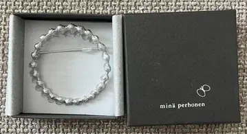 미나 페르호넨 탬버린 브로치 실버 새상품급