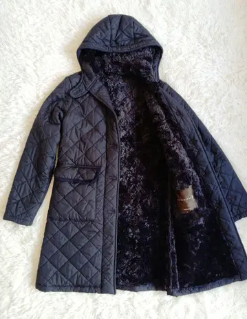 [ 새상품급 ] MACKINTOSH 보아 안감 퀼팅 코트 다크 네이비