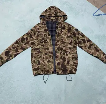 HUF 마운틴 쉘 자켓 카모 무늬 카모플라쥬 드로 코드