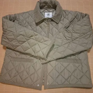 미사용품 르농큐르 퀼팅 코트 카키