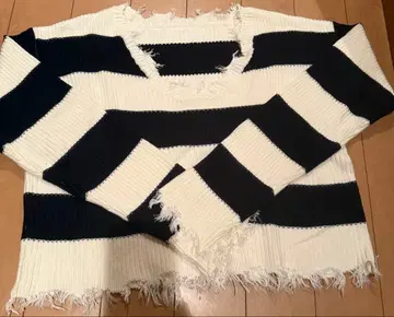 GYDA 스트라이프 보더 니트 스웨터 긴팔 프린지 데미지