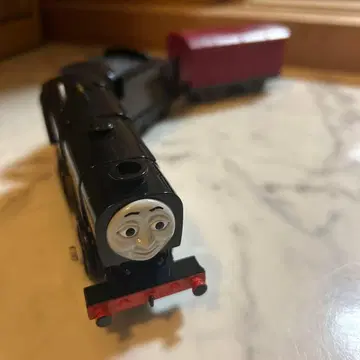 프라레일 네빌 토마스 시리즈