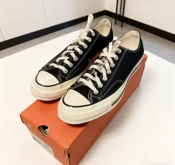 [ 새상품 ] 한정판 CT70 블랙 로우컷 27.5cm