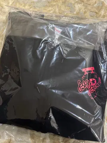 페르소나 5 콘서트 후드티