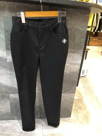 V12 여성용 팬츠 M 사이즈