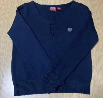 오니츠카타이거 니트 스웨터