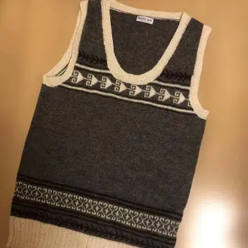 알파카 100% 노르딕 무늬 니트 베스트