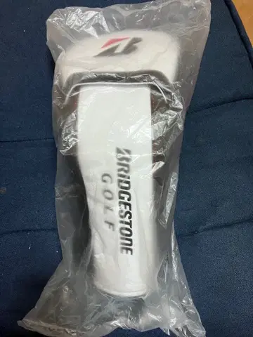 BRIDGESTONE 드라이버용 골프헤드커버 화이트