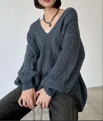 PAGEBOY WEB 한정판 케이블 V넥 풀오버 블루 새상품