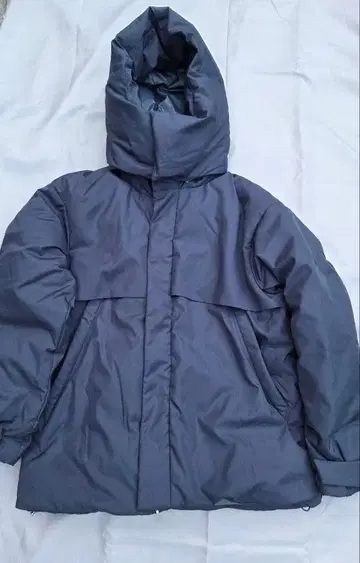 컨디션 최상 퍼블릭 도쿄 다운 PUBLIC TOKYO