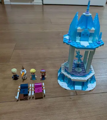 LEGO 겨울왕국 안나와 엘사의 마법의 회전목마
