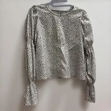 FREAK S STORE 개더 슬리브 블라우스