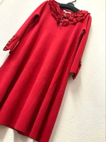 슈퍼뷰티 가을/겨울 넥라인 프릴 디자인 니트 원피스