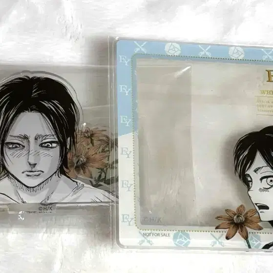 일괄가) 진격거 진격의 거인 에렌 화이트데이 아크릴 스탠드+ 투명