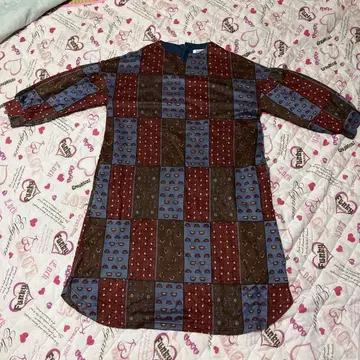 호코모모라의 긴팔 원피스