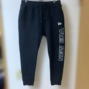뉴에라 두꺼운 원단 맨투맨 팬츠 블랙 2XL