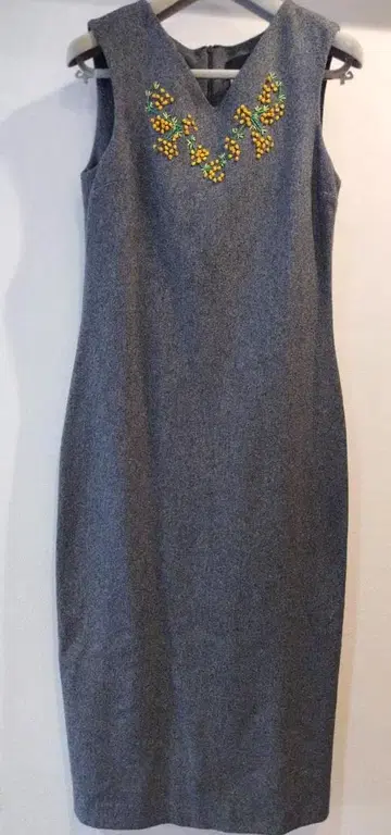 [ D&G 40 ] 미모사 자수 x 펠트지 원피스