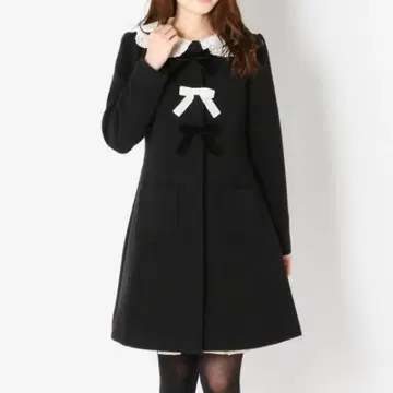 [택 포함 미사용 새상품] 로디스포토 리본 코트 블랙