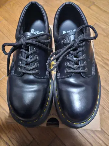 닥터마틴 5홀 슈즈 쿼드 레트로