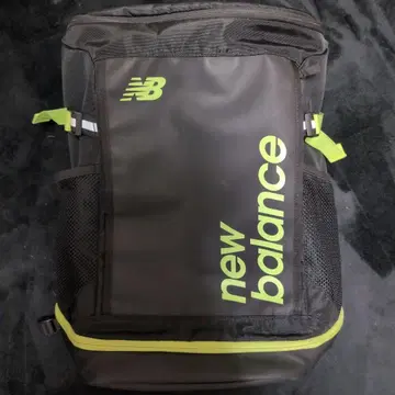 new balance 백팩 백팩 블랙/옐로우 그린
