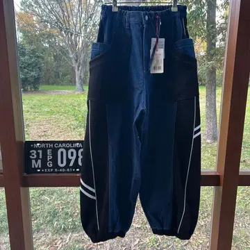 저지 MIX 파이핑 테이프 데님 팬츠 네이비 데님 x 블랙 저지