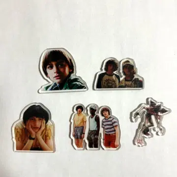 기묘한 이야기 플레이트