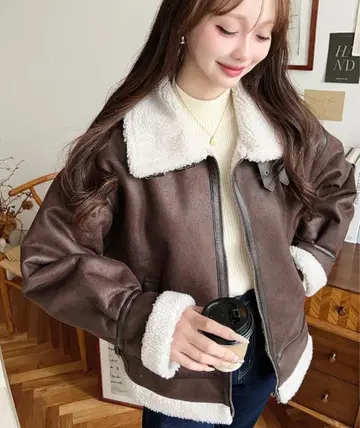 인조 가죽 x 보아 페이크 무스탕 플라이트 자켓 블루종 moment+