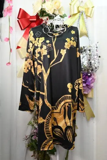 새상품 추가 OFF LL 사이즈 골드 보타니컬 블랙 원피스 9084