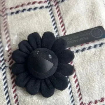 카이카이키키 무라카미 다카시 키 체인 블랙 꽃 키링 kaikaikiki