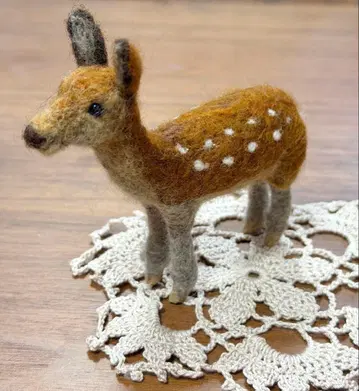 양모 펠트 새끼 사슴 밤비 봉제 인형 피규어 마스코트