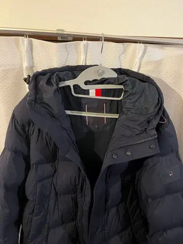 TOMMY HILFIGER 네이비 다운 자켓