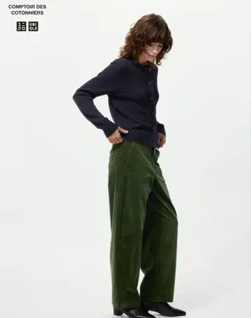 유니클로 코듀로이 커브 팬츠 그린 M