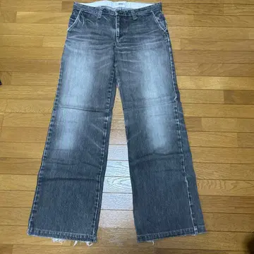 DMG 플레어 데님 팬츠 그레이