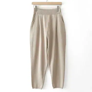 새상품급 eL 턱 이지 팬츠 테이퍼드 허리밴딩 루즈핏 베이지