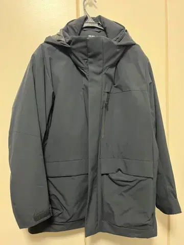 UNIQLO XL 하이브리드 다운