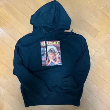콜라보 상품 PLAYBOY x jouetie 블랙 후드티